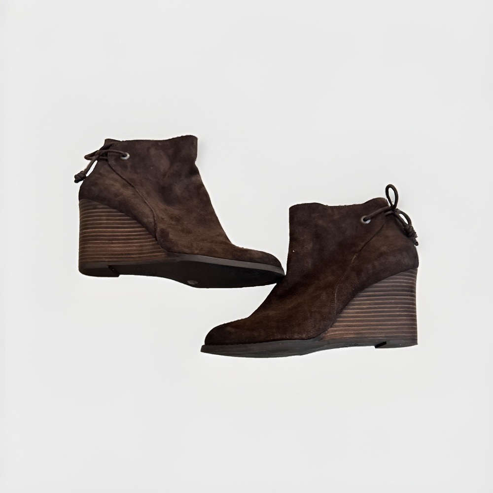 Lucky Brand Dark Brown Yakima Wedge Pull on Boot size 8 Suede Zipper
